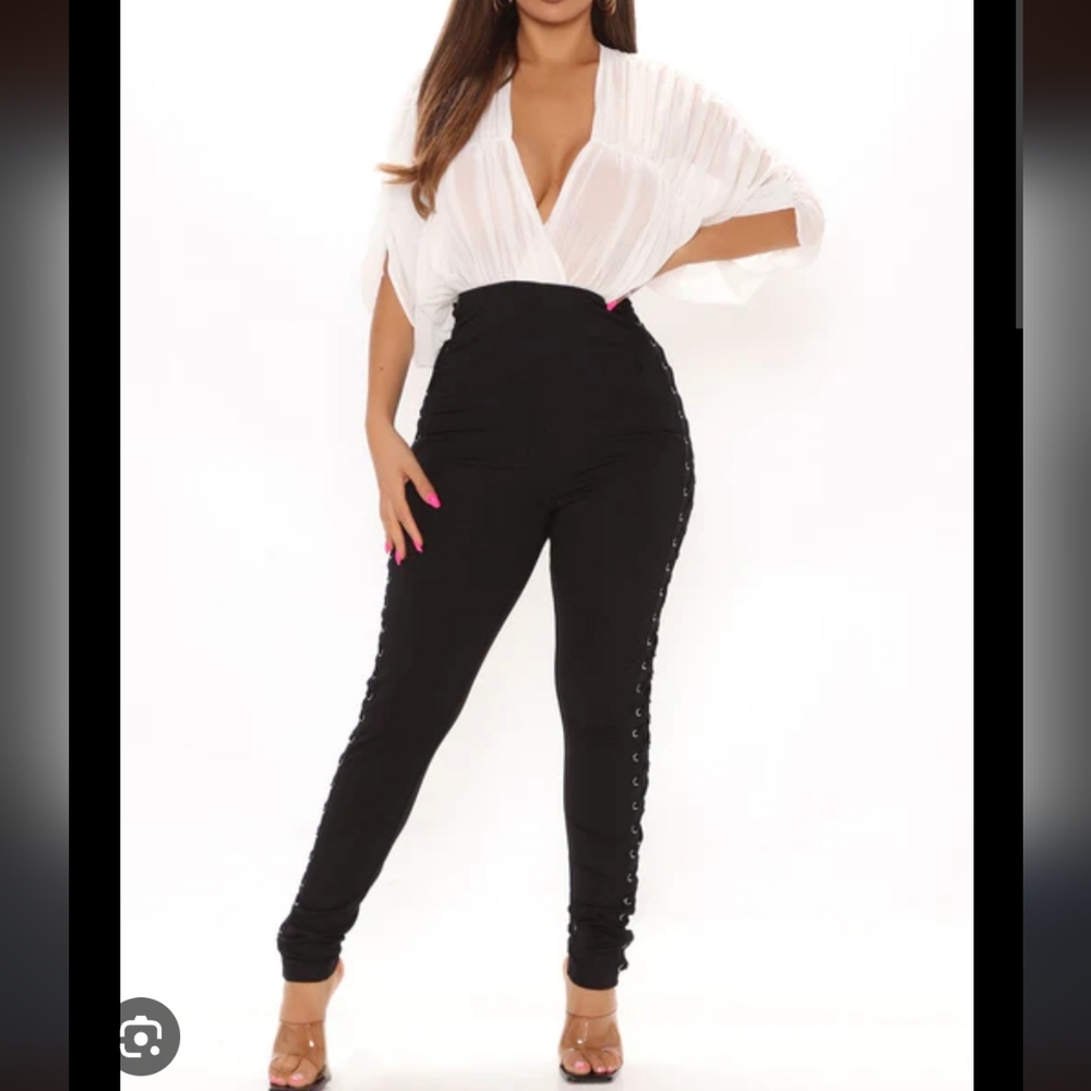 Fashion nova Charli jumpsuit